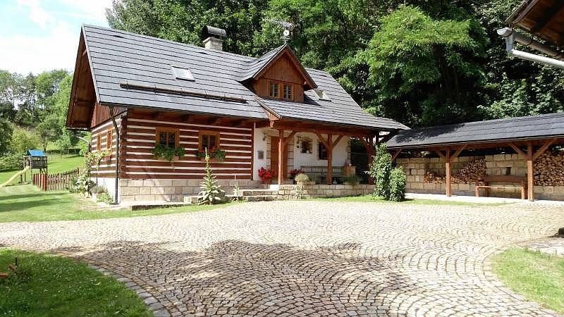 Chaty, Mírová pod Kozákovem - Loktuše, Liberecký kraj - 1
