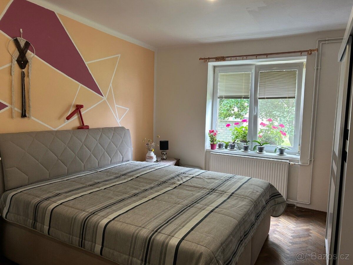 Prodej byt - Dubňany, 696 03