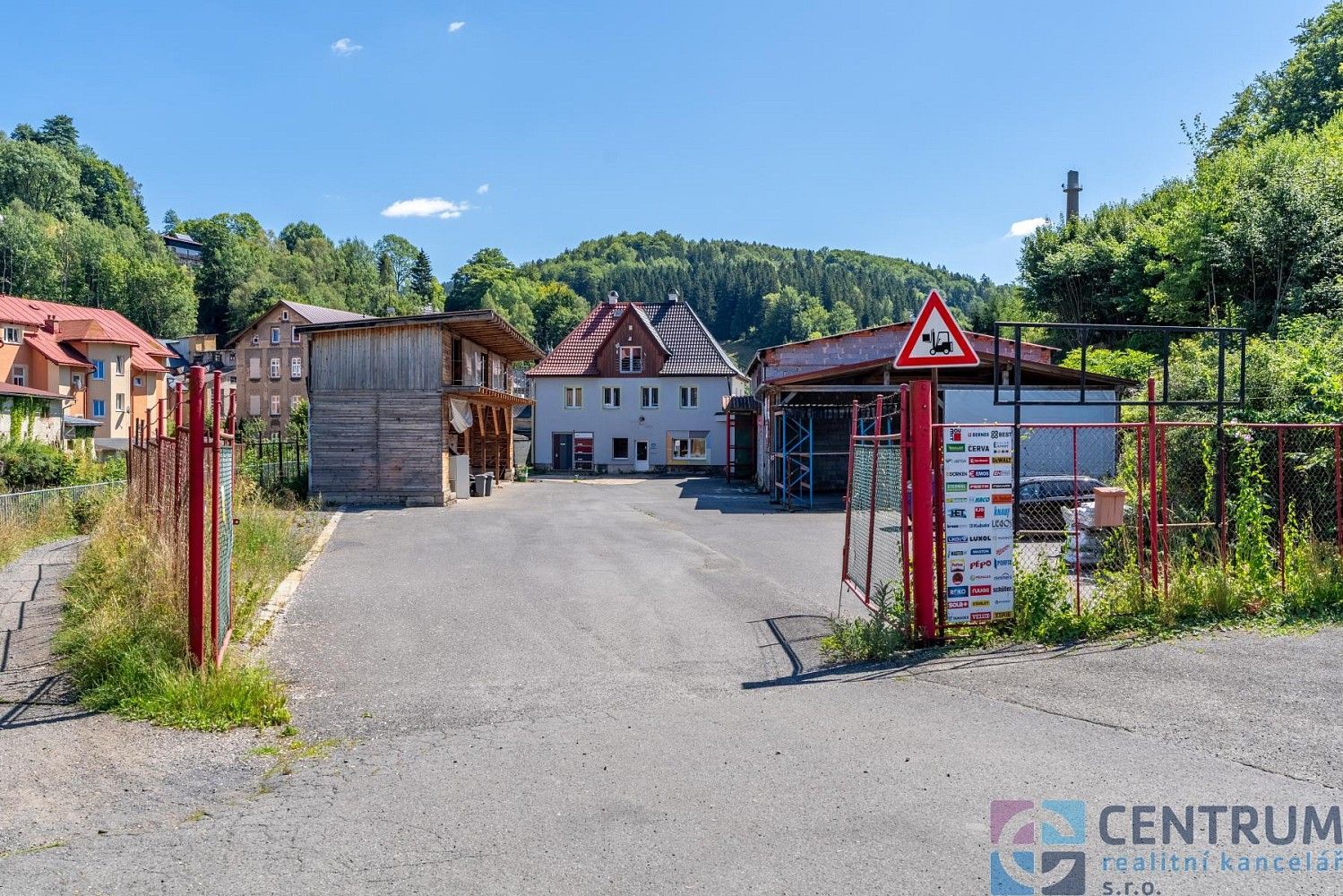 Obchodní prostory, Tanvald - Žďár, okres Jablonec nad Nisou, Liberecký kraj, 328 m² - 1