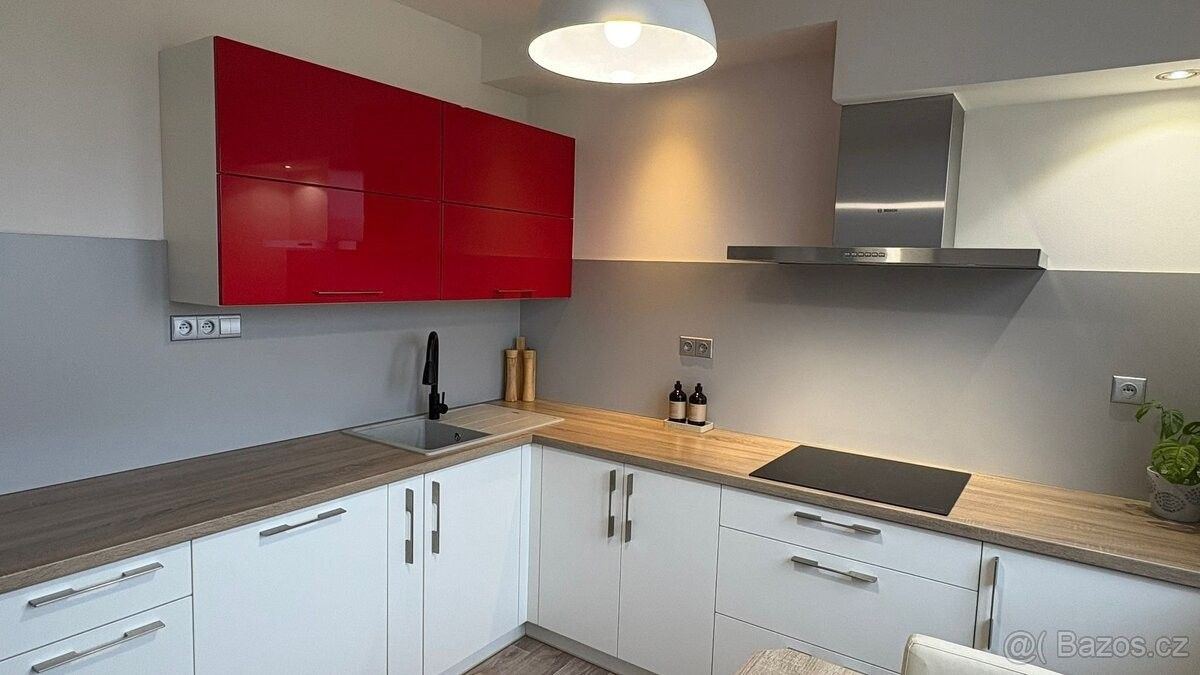 Prodej byt - Bystřice pod Hostýnem, 768 61