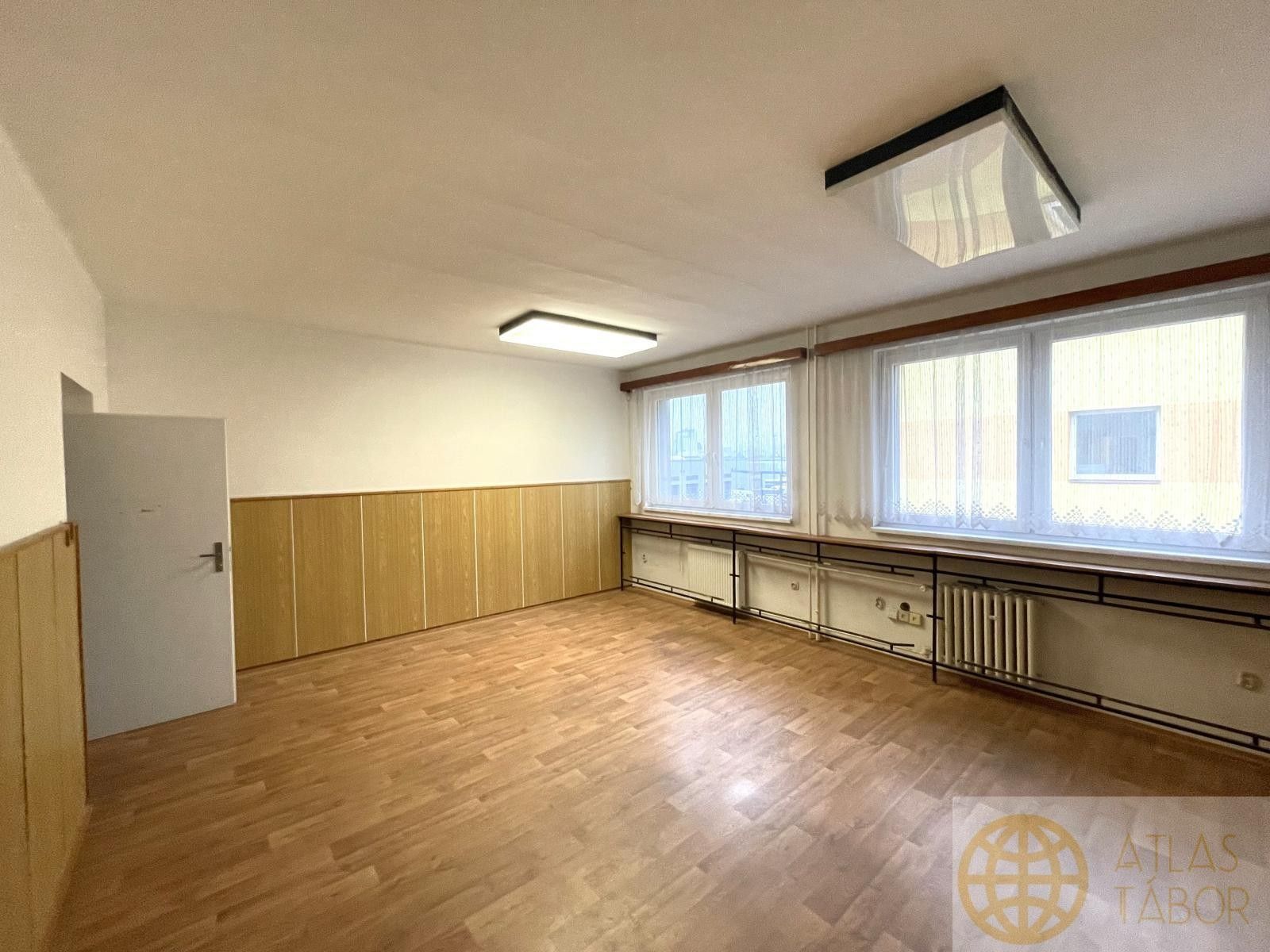 Pronájem kancelář - Chýnovská, Tábor, 15 m² - 5