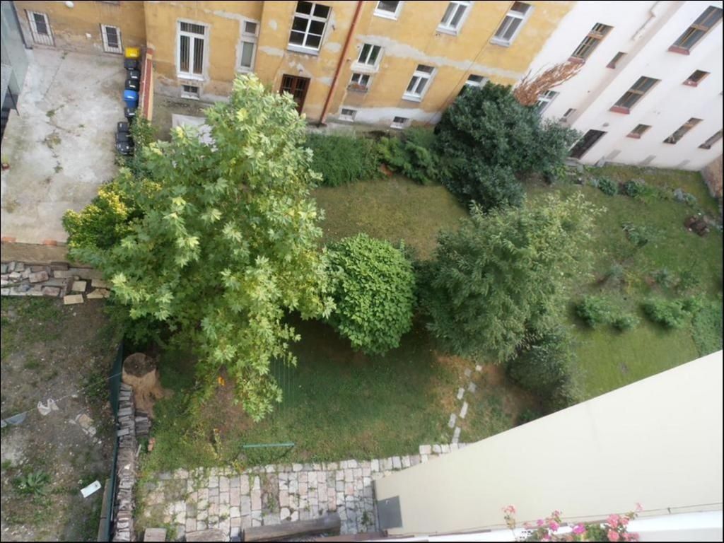 1+kk, Na Hrádku, Praha - Nové Město, 21 m² - 1