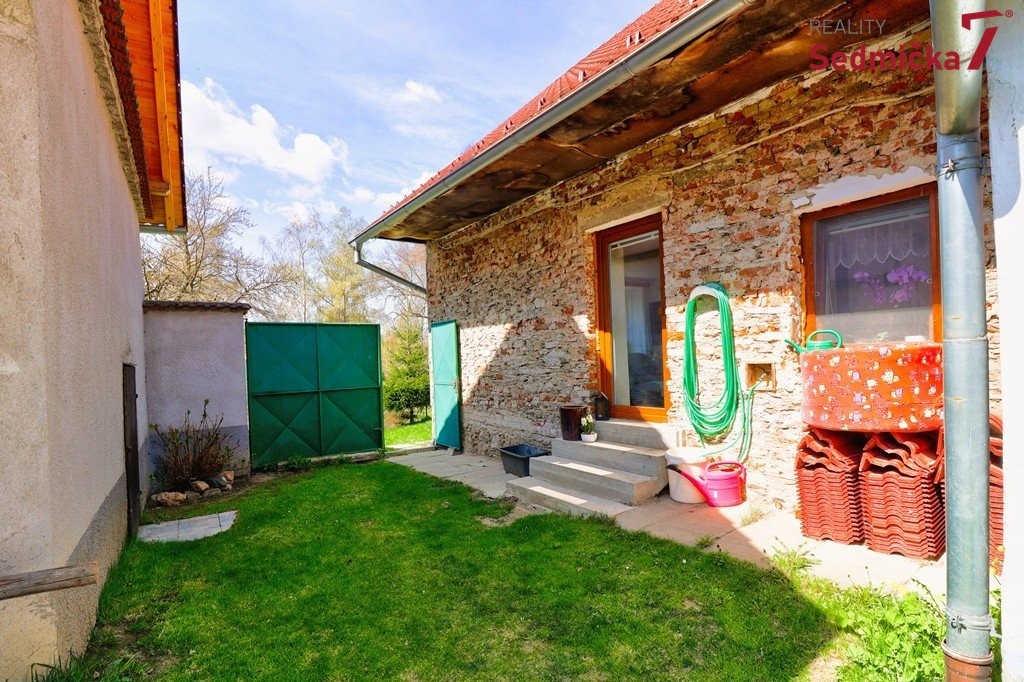 Rodinný dům · 225 m² · Brná, Věžná - 4
