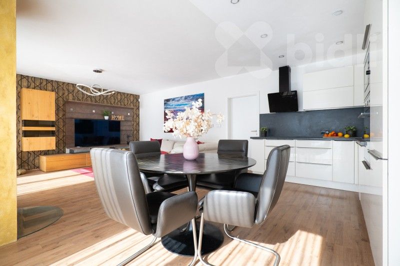 Rodinný dům · 149 m² · U Hostavického potoka 849, Praha Hostavice - 4