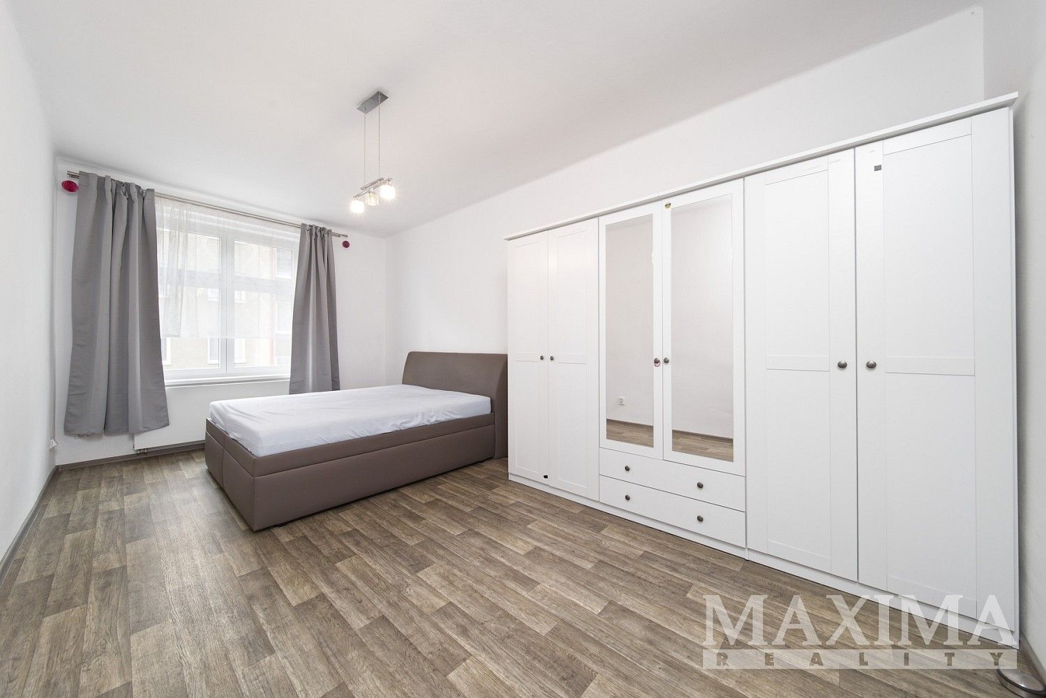 Byt 3+kk · 74 m² · Plzeň - Jižní Předměstí, okres Plzeň-město, Plzeňský kraj - 4
