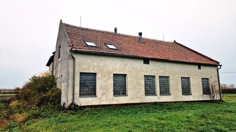 Prodej rodinný dům - Masarykova  , Ladná, 286 m²