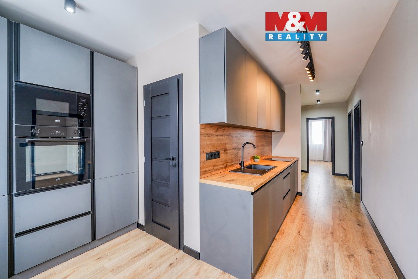 4+1, Bělojarská, Tachov, 84 m²