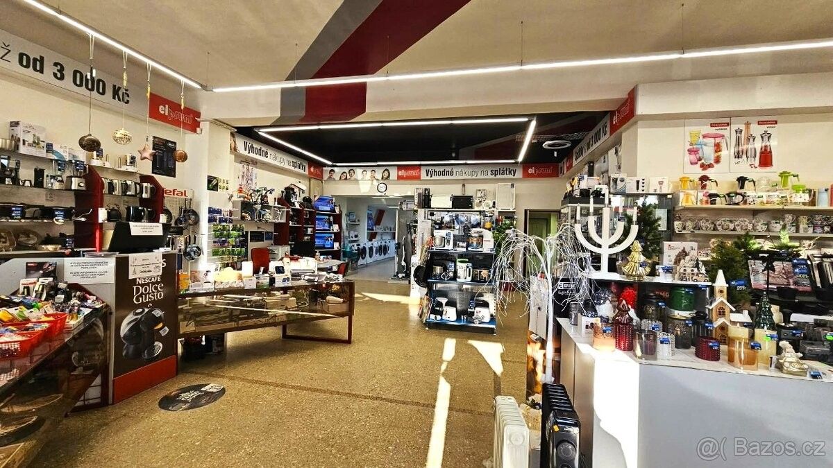 Obchodní prostory, Letovice, 679 61