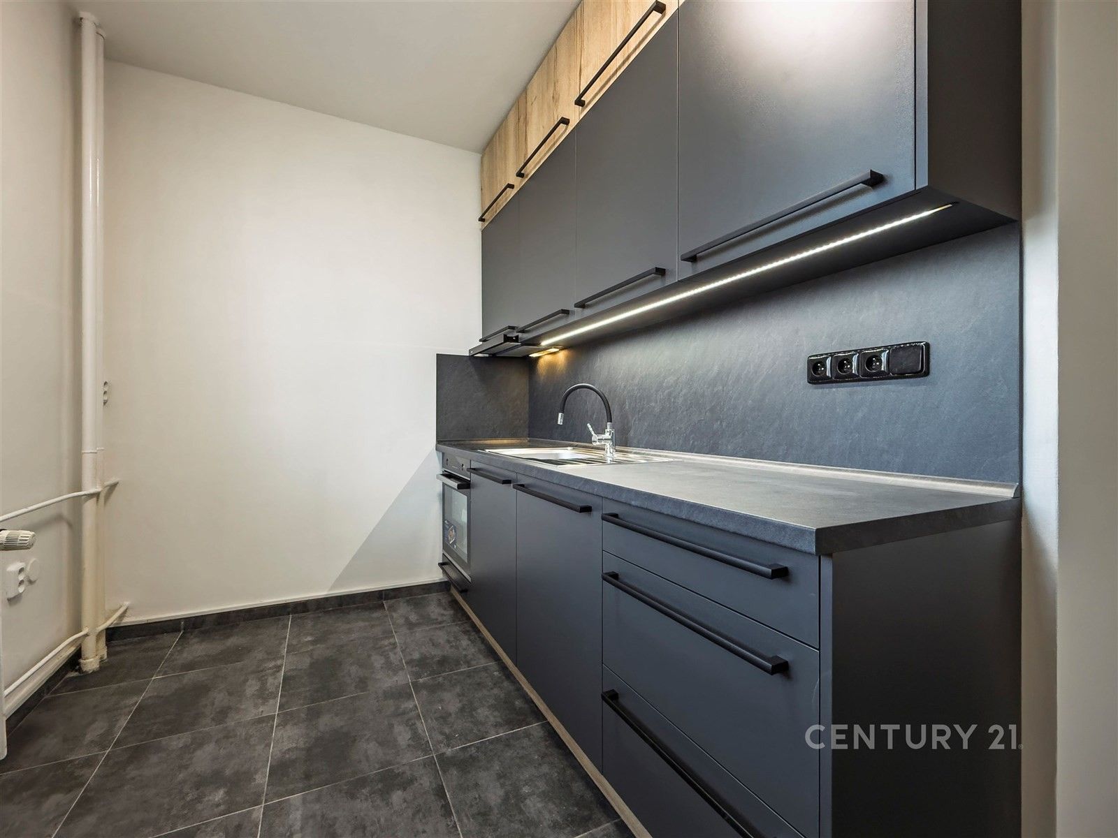 2+1, Obránců míru 991, Kopřivnice, 51 m²