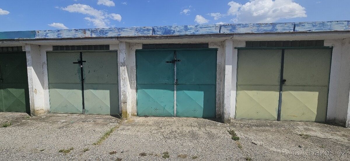 Garáže, Mladá Boleslav, 293 01