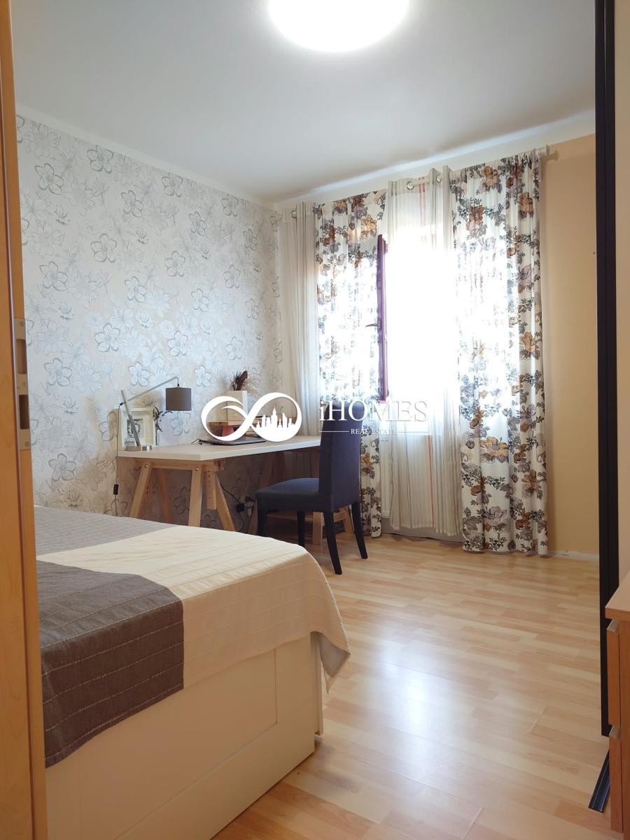 Byt 3+kk · 85 m² · Andersenova, Praha - 3