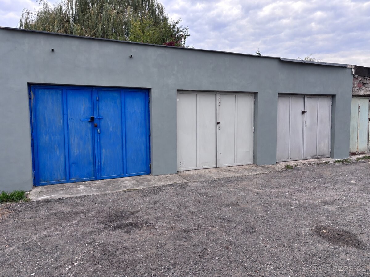 Garáž, 18 m²
