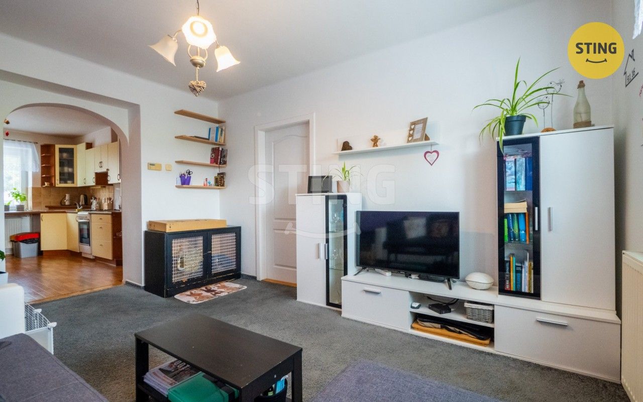 Byt 2+1 · 56 m² · Osada míru, Dolní Benešov - 3