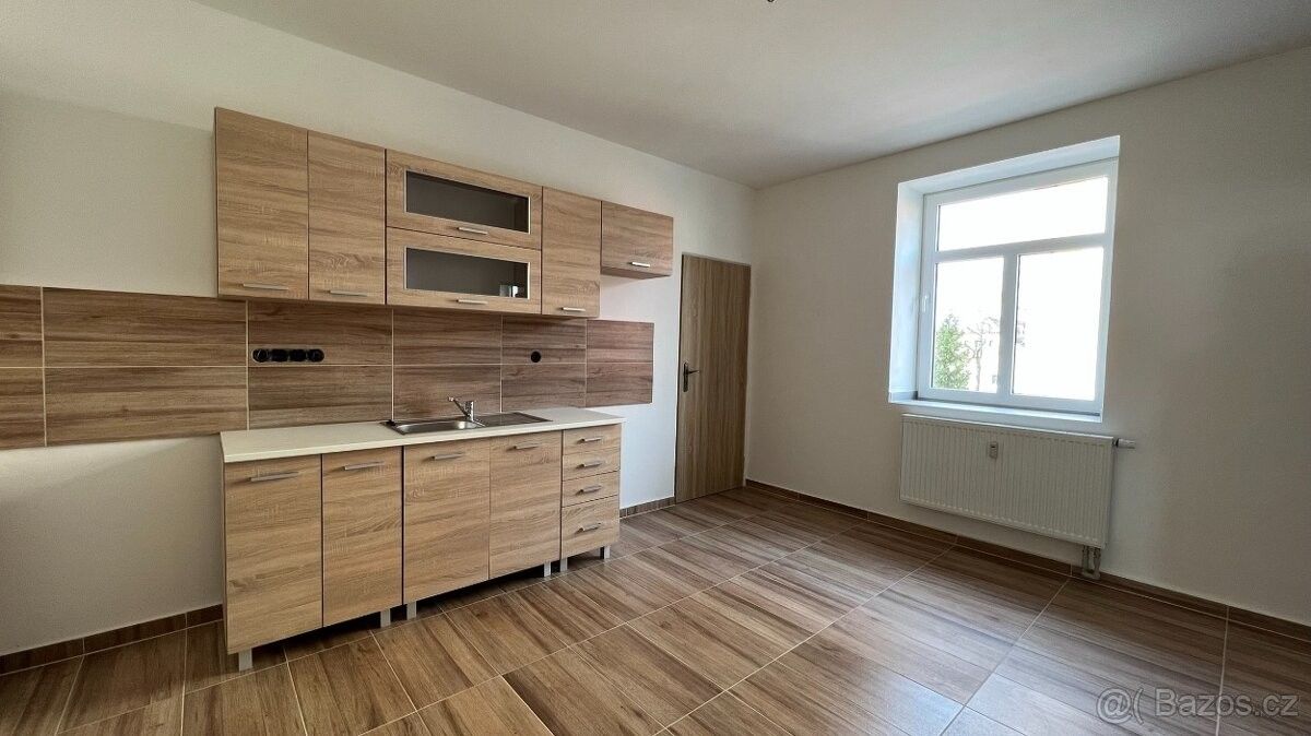 Byty, Lužec nad Vltavou, 277 06 - 2