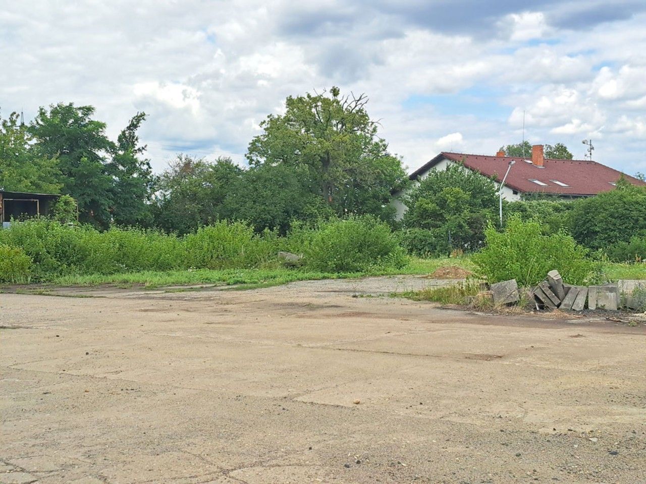 Prodej komerční pozemek - Prokopova, Sadská, 8 484 m² - 5
