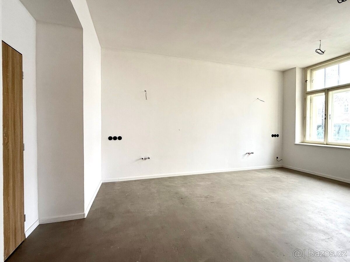 Pronájem obchodní prostory - Březnice, 262 72