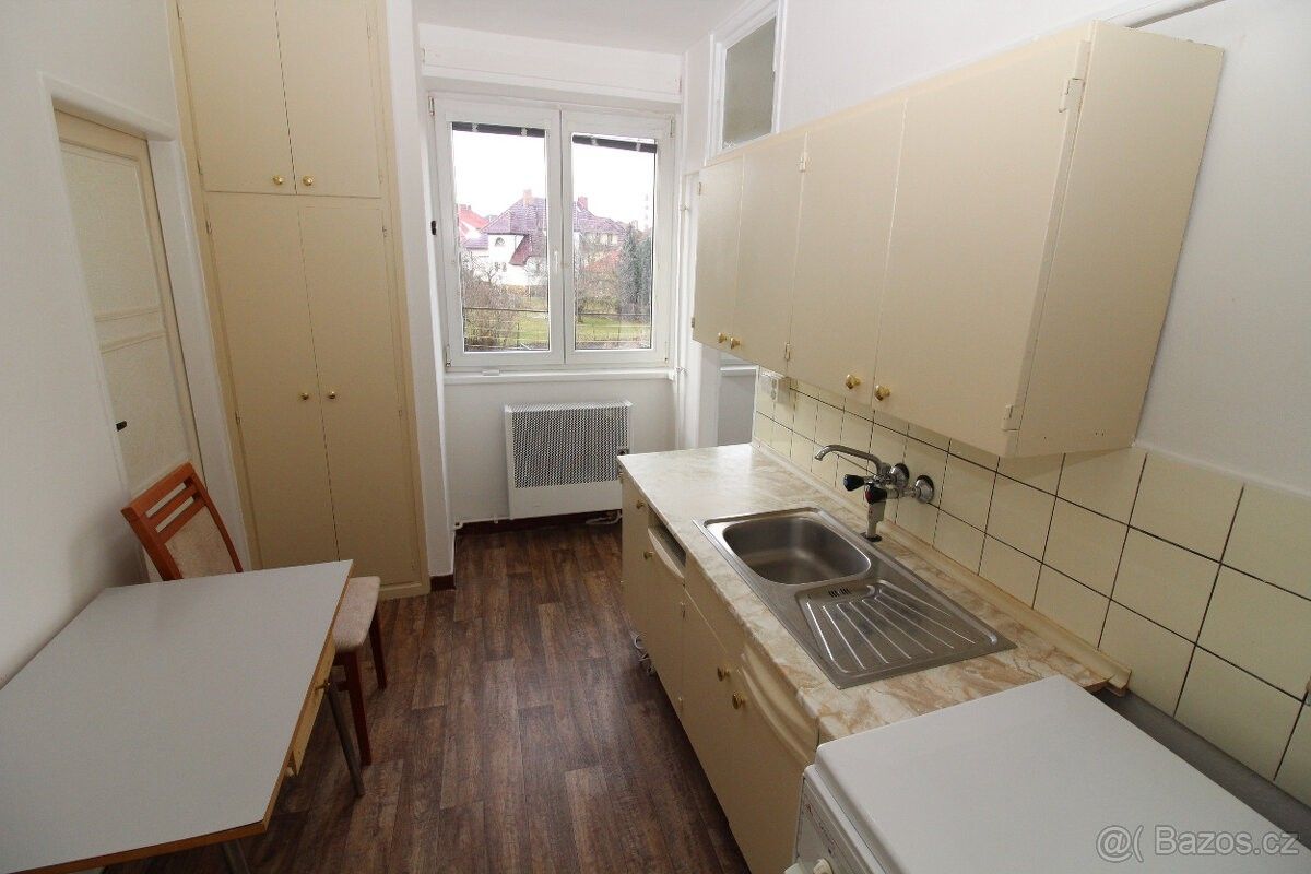 Pronájem byt - Vyškov, 682 01