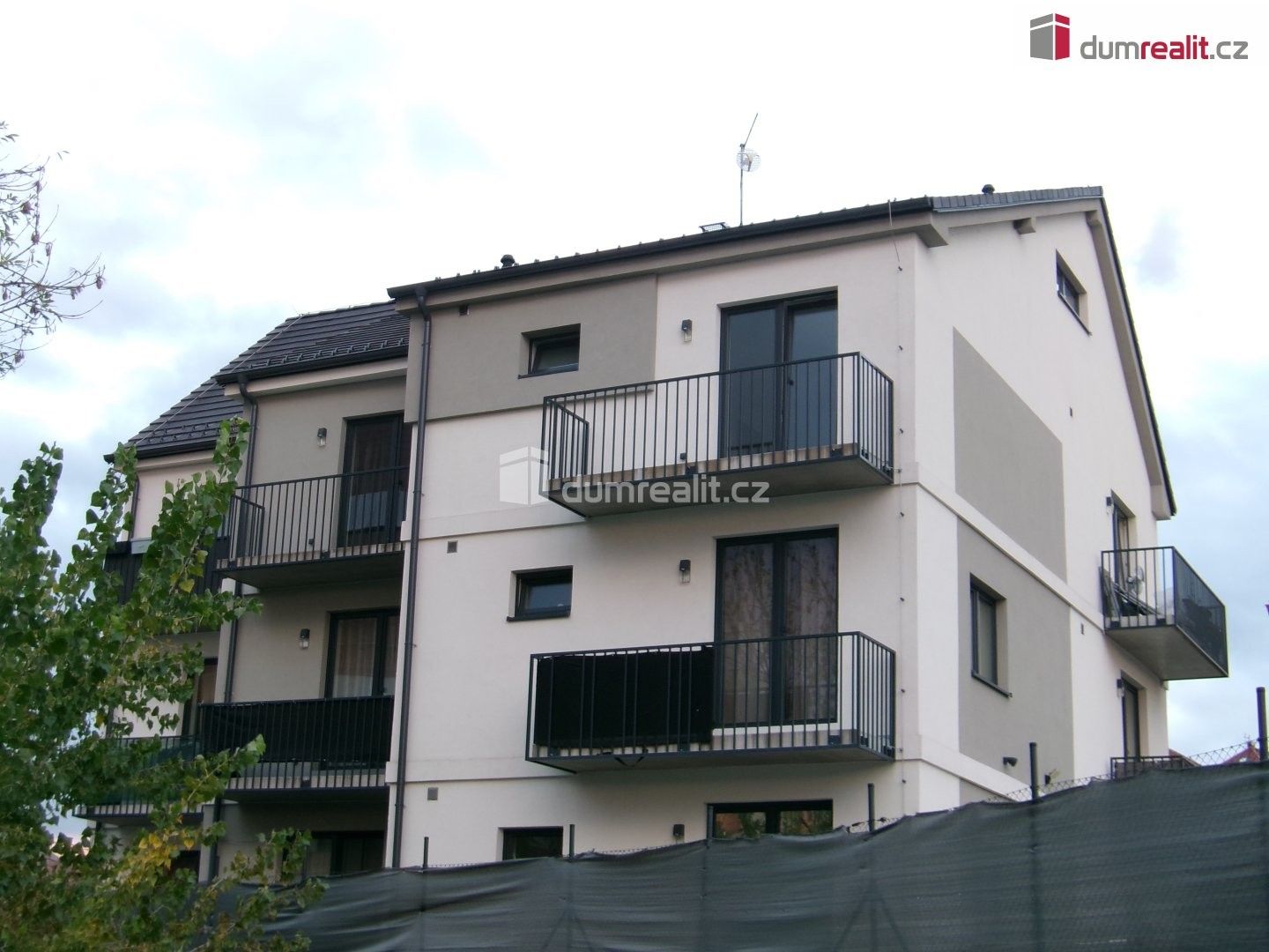 Pronájem byt 1+kk - Na Hložku, Dobrovice, 30 m² - 2