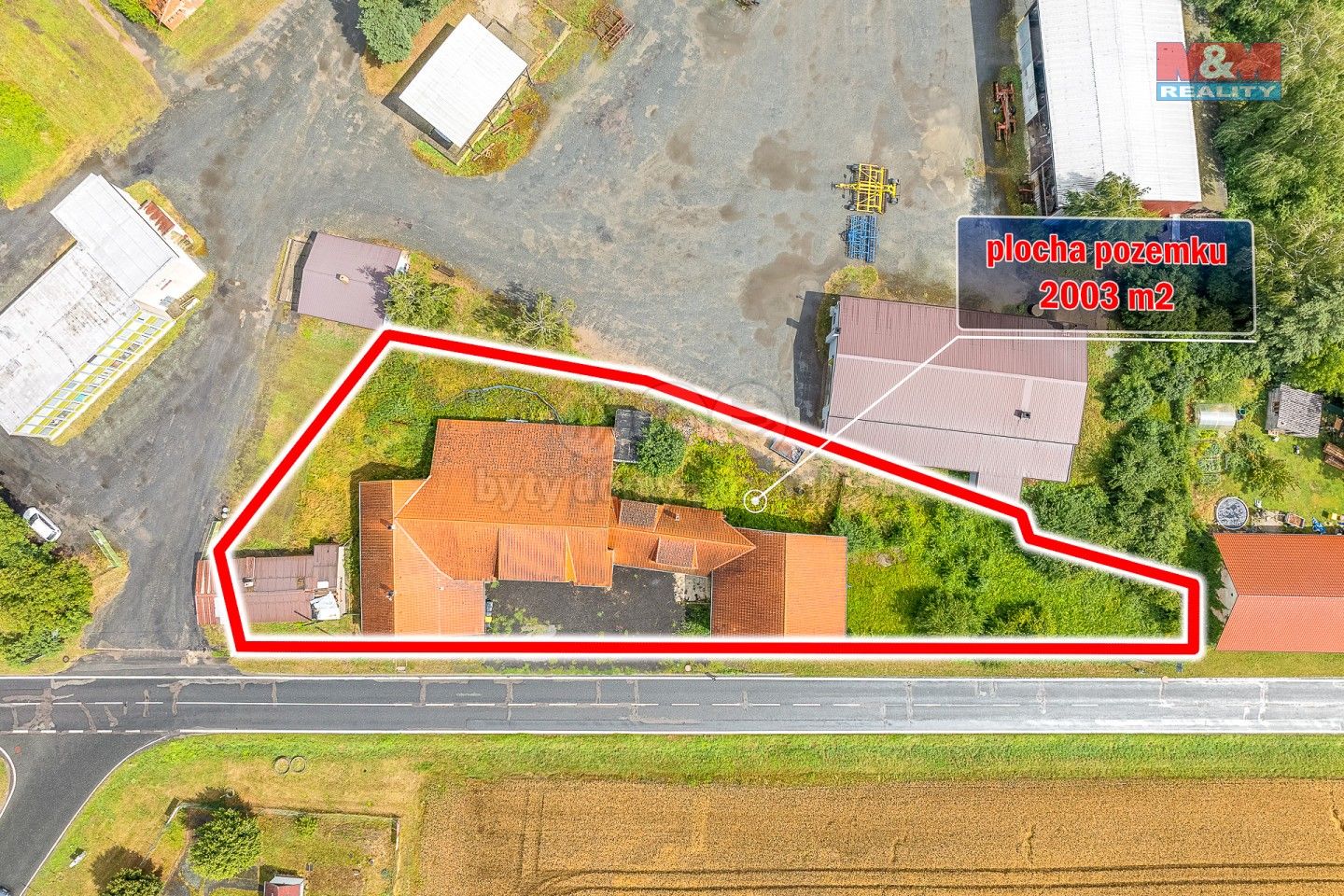 Prodej rodinný dům - Krakovany, 780 m²