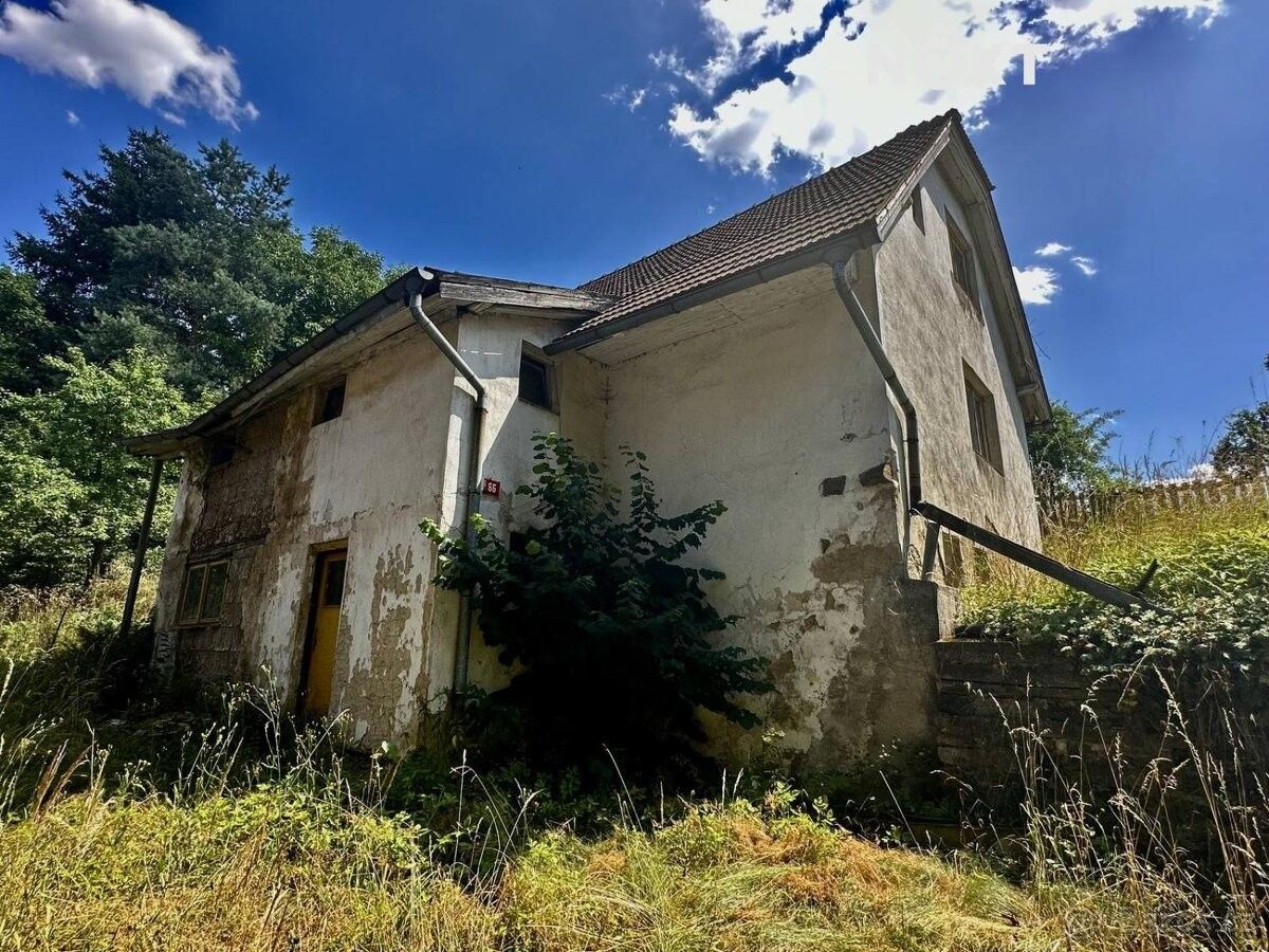 Prodej rodinný dům - Kamenice, 251 68