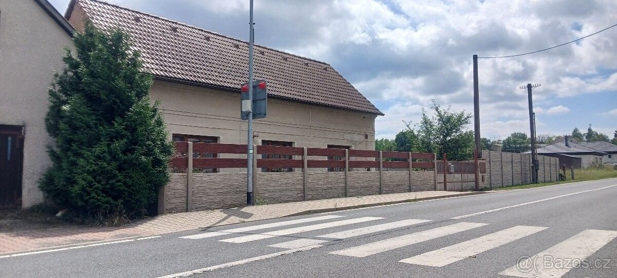 Prodej rodinný dům - Mělnické Vtelno, 277 38