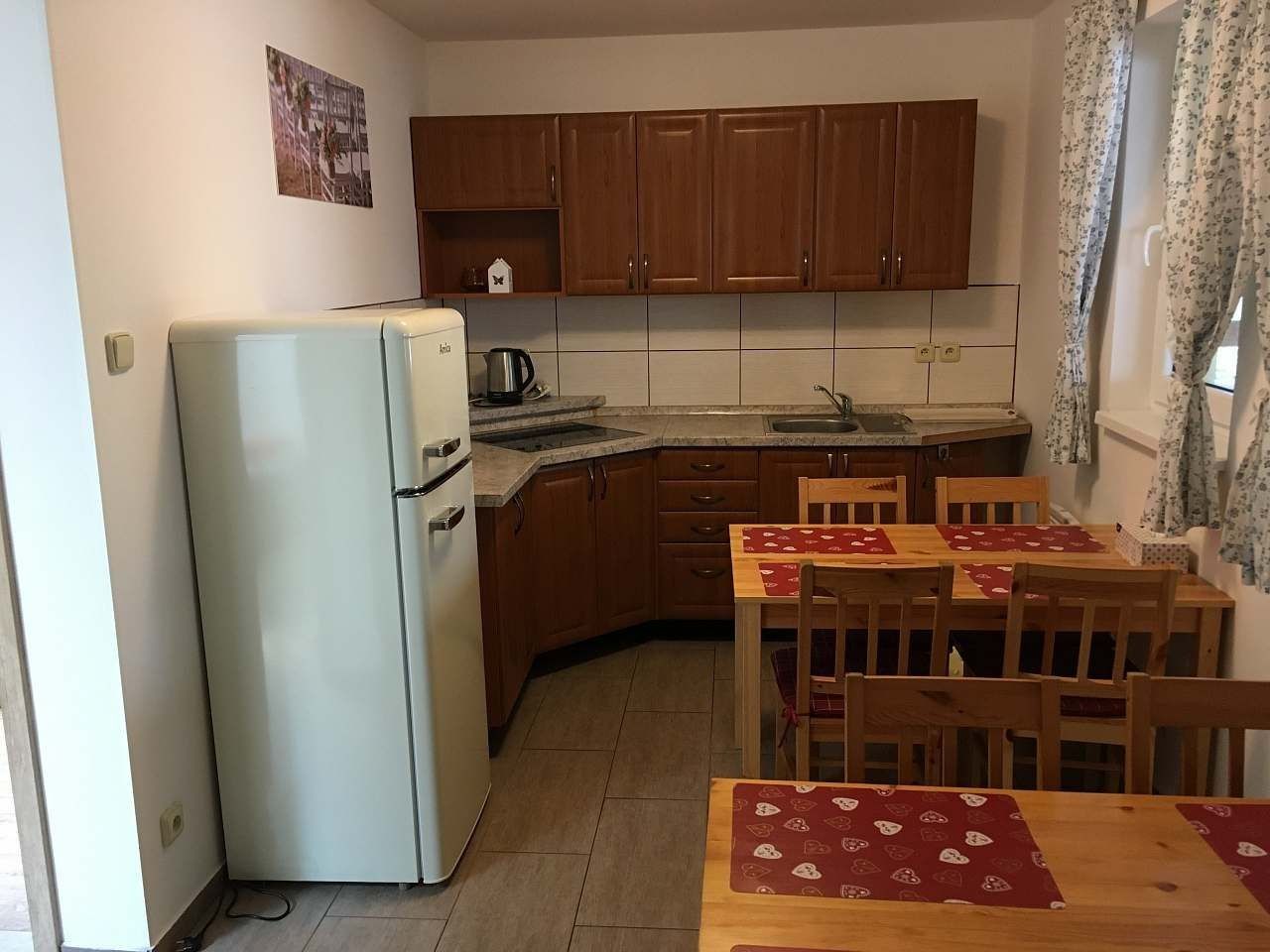 Chaty, Velké Bílovice - Velké Bílovice, Jihomoravský kraj - 1