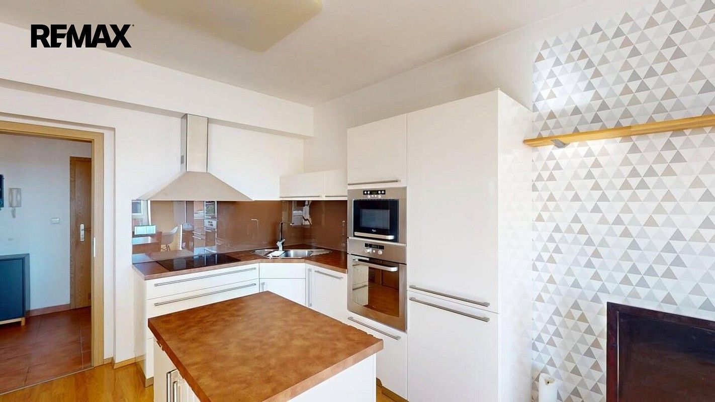 Byt 3+kk · 75 m² · Jesenice, okres Praha-západ, Středočeský kraj - 3