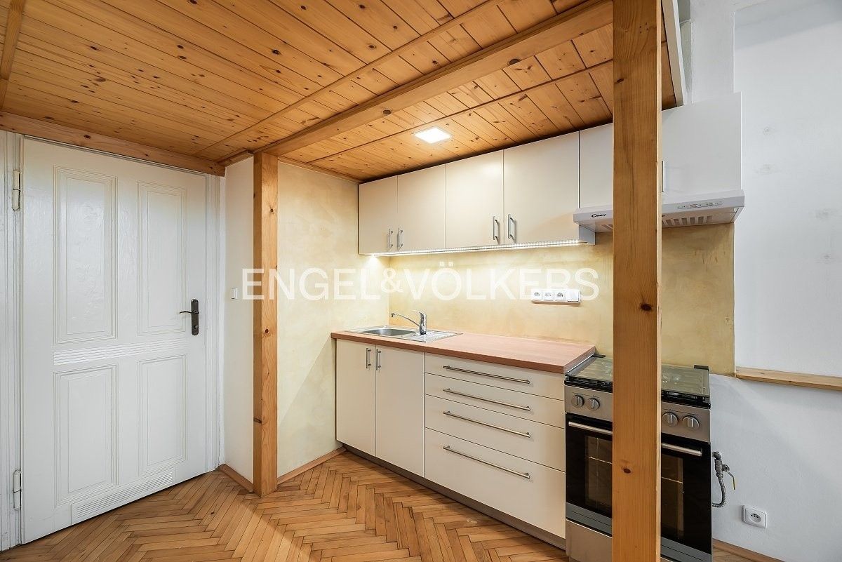 Pronájem byt 1+kk - Plynární, Praha, 22 m²