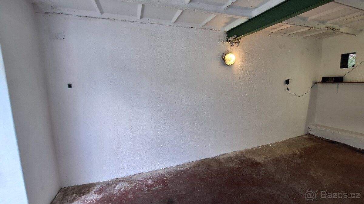 Garáže, Tanvald, 468 41 - 2