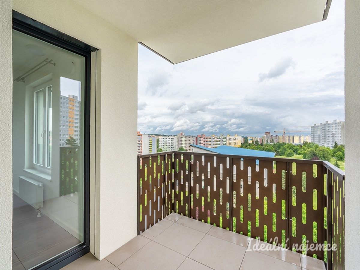 Pronájem byt 2+kk - Mukařovského, Praha, 66 m²