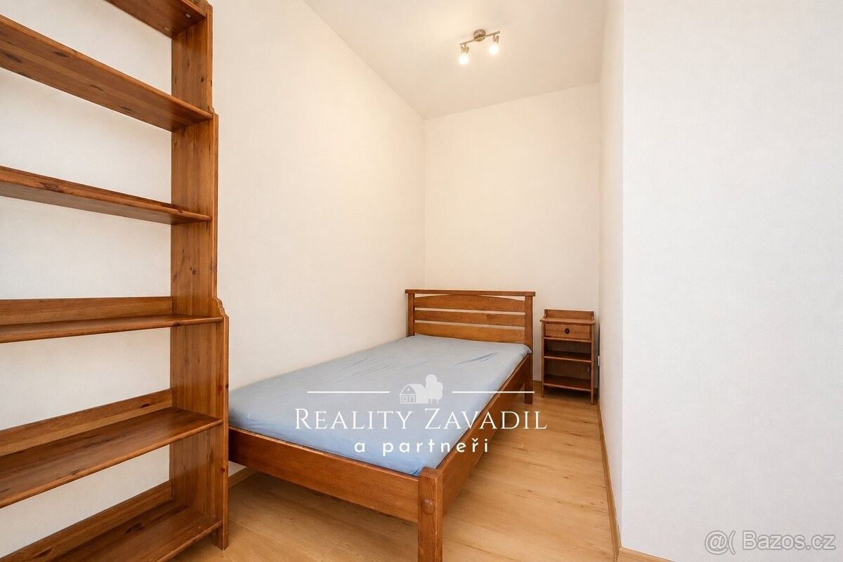 Byt 1+kk – Praha, Uhříněves – pohled 4