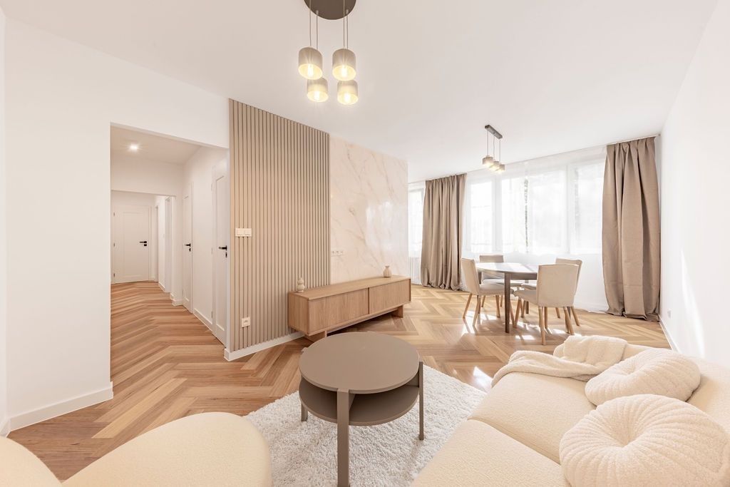 3+kk, Jablonecká, Praha - Prosek, 70 m² - 1