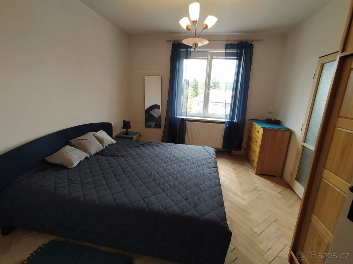 Pronájem byt - Velké Meziříčí, 594 01