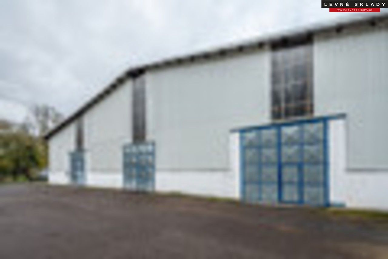 Sklady, Kladruby nad Labem, 180 m²