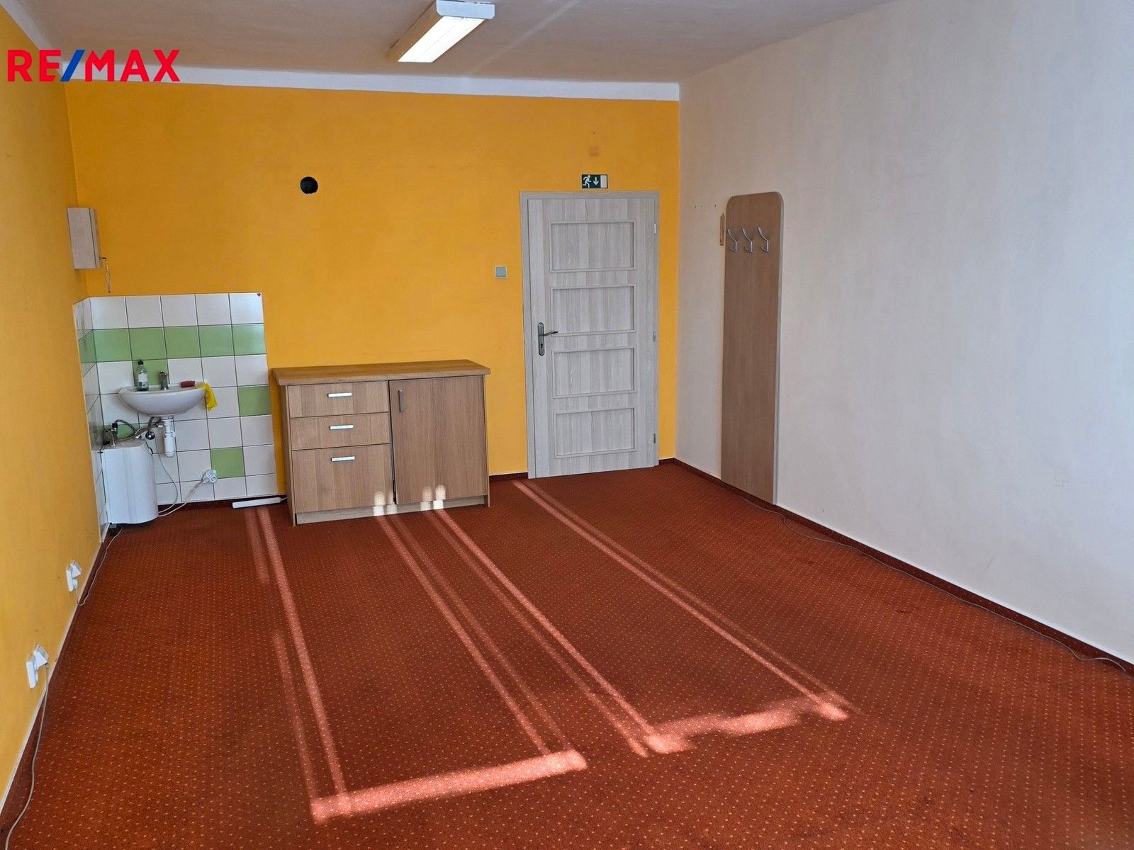 Pronájem kancelář - Žermanice, 27 m²