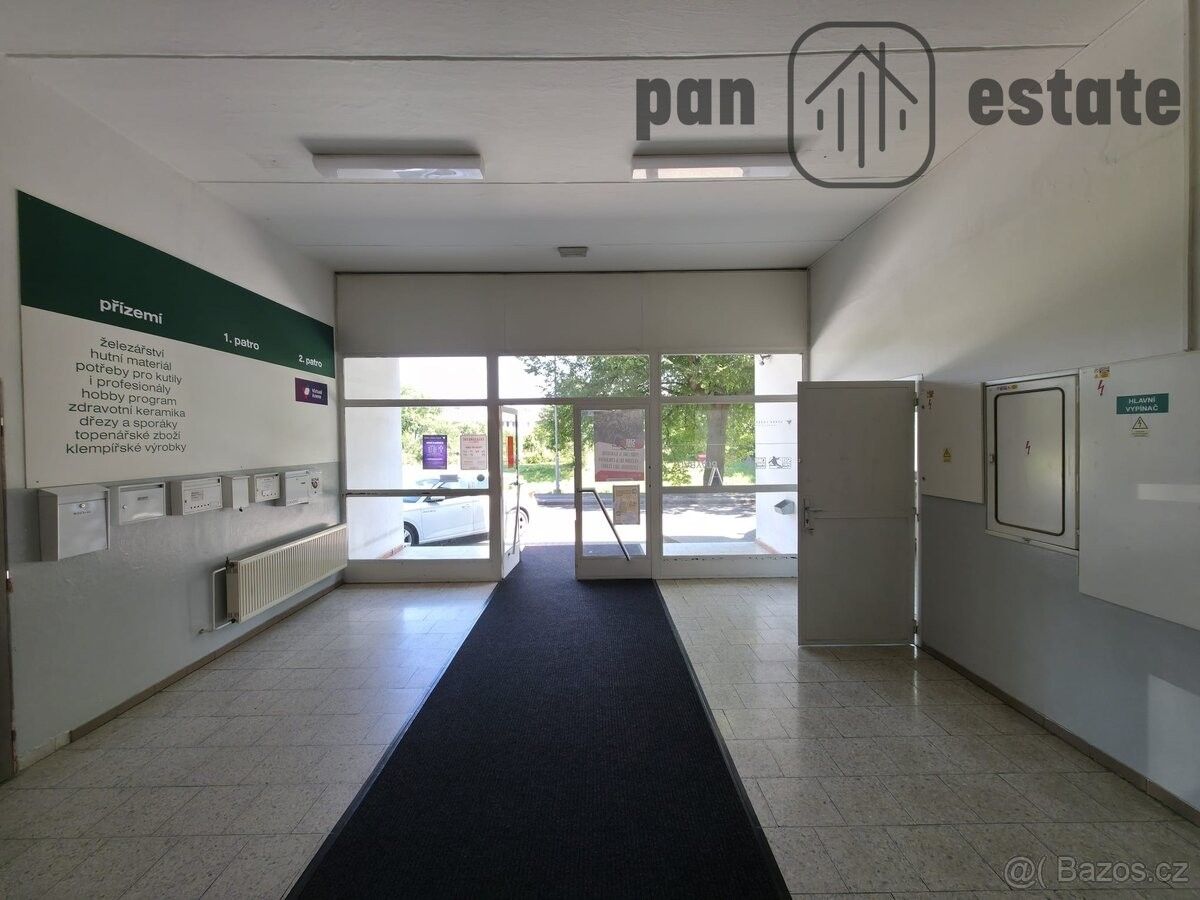 Pronájem obchodní prostory - Zlín, 760 01 - 5