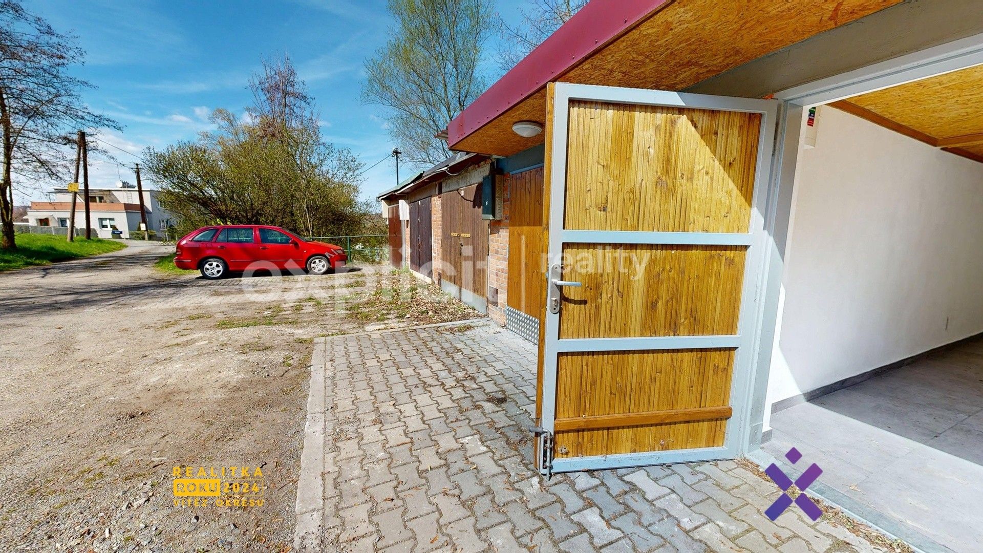 Garáže, Příluky, Zlín, 14 m²