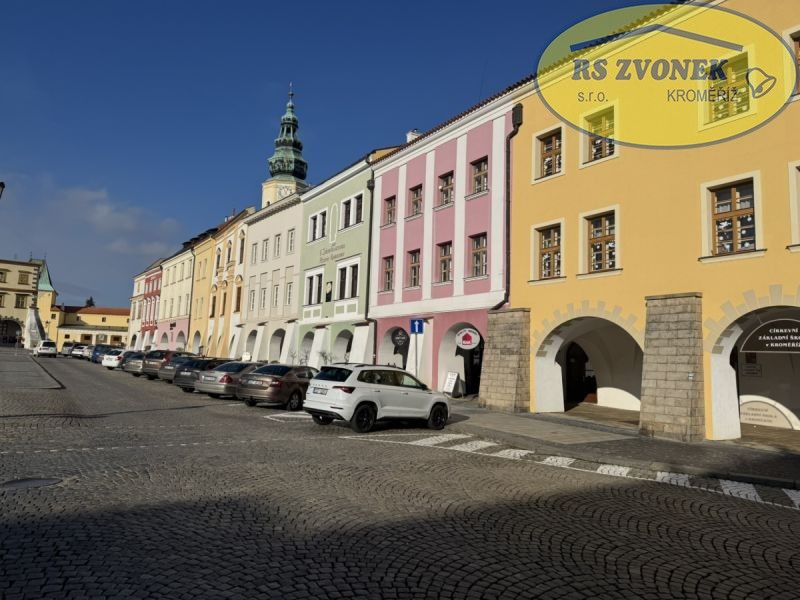 Obchodní prostory, Velké náměstí, Kroměříž, 143 m²