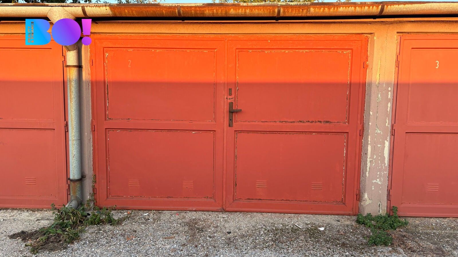 Garáž, 15 m²
