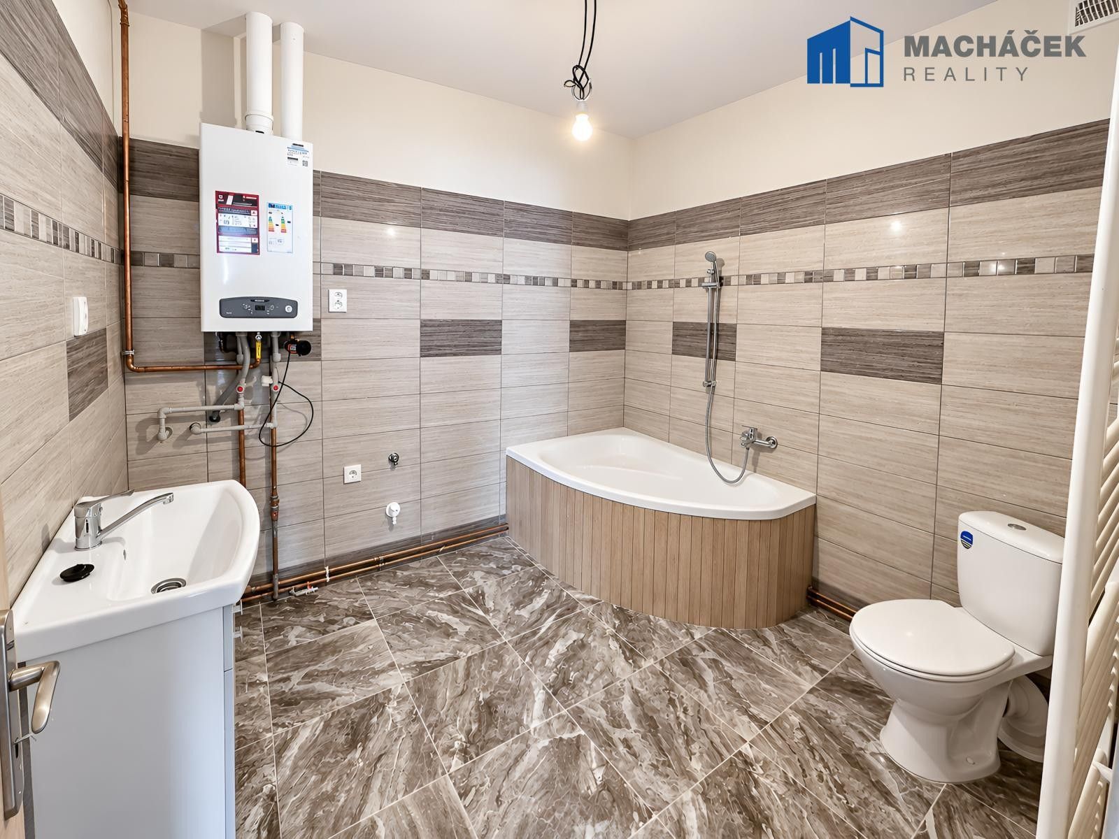 3+kk, Havířská , Duchcov, 62 m² - 1