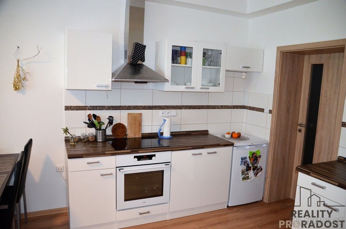 Pronájem byt - Velká Bíteš, 595 01