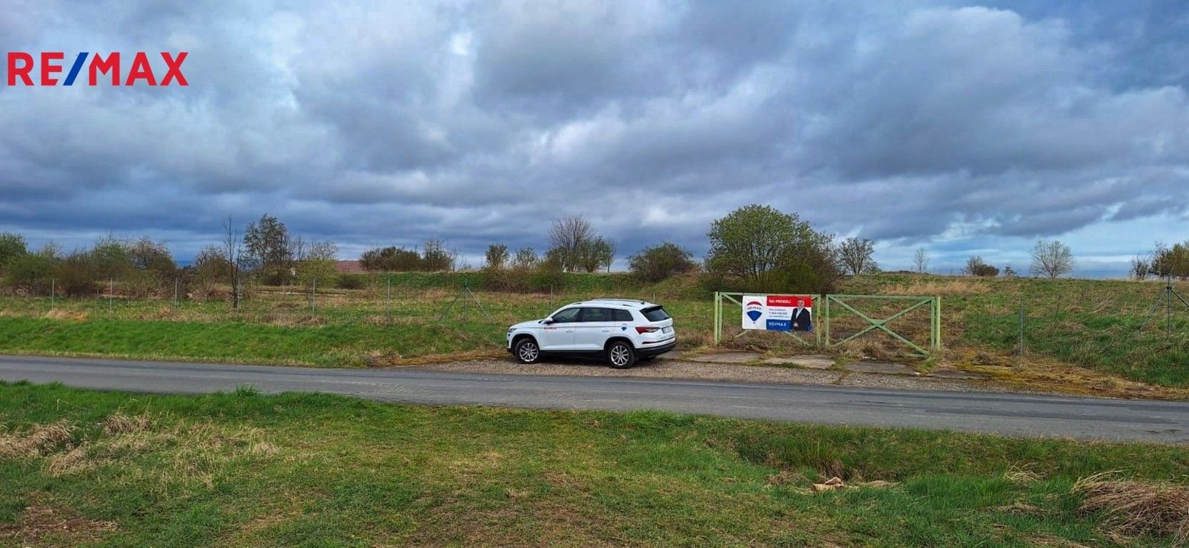 Prodej komerční pozemek - Krty, 20 m²