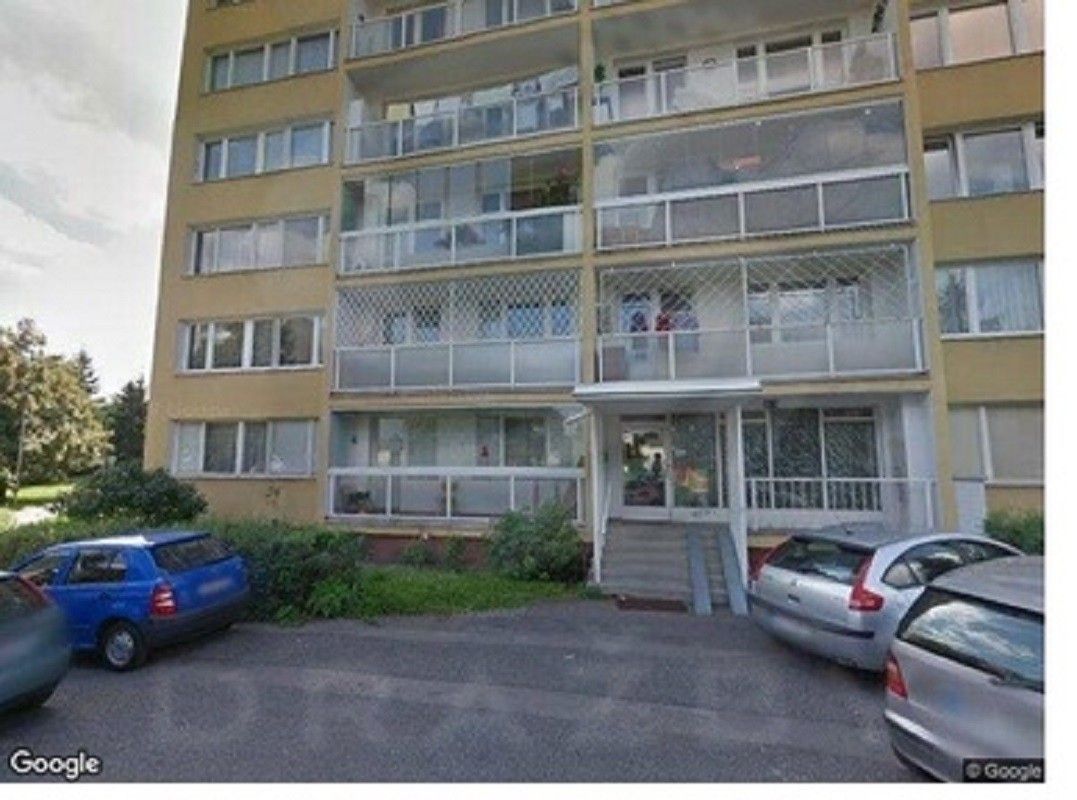 Prodej byt - Žateckých, Praha, 55 m²