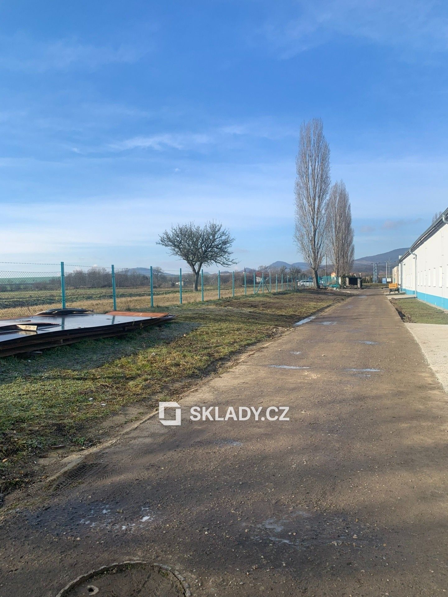 Pronájem sklad - Děčany Solany, 1 400 m² - 5