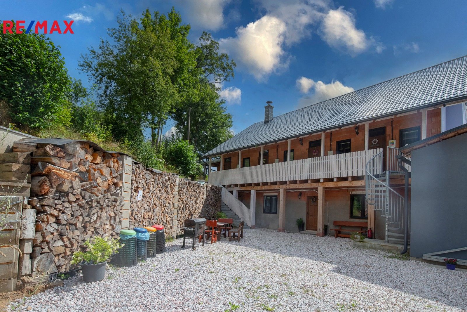 Prodej komerční - Mařenice, 1 m²