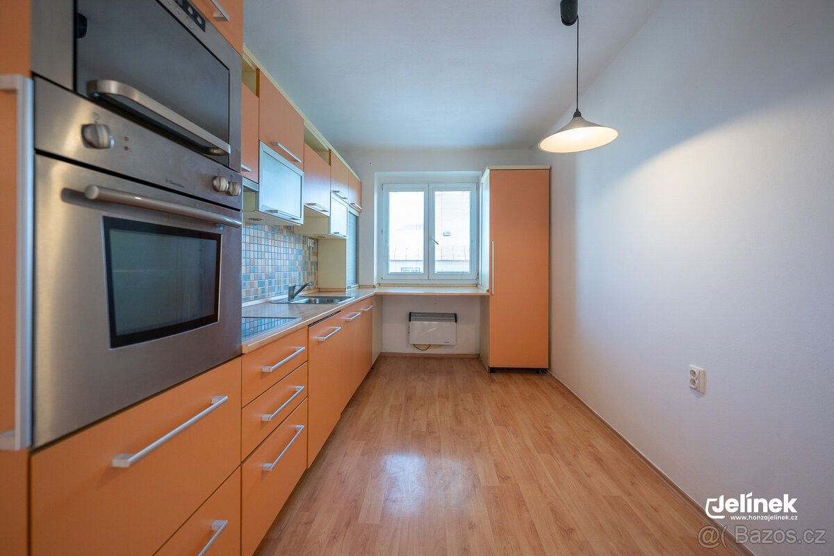 Prodej byt - Polička, 572 01