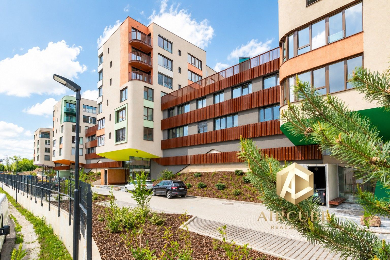 1+kk, U Komína, Praha Radlice, 33 m² - 1