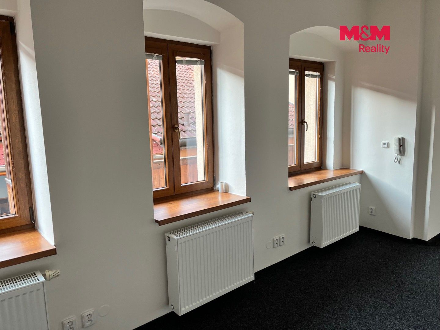 Pronájem kancelář - Mírové náměstí, Louny, 40 m² - 2