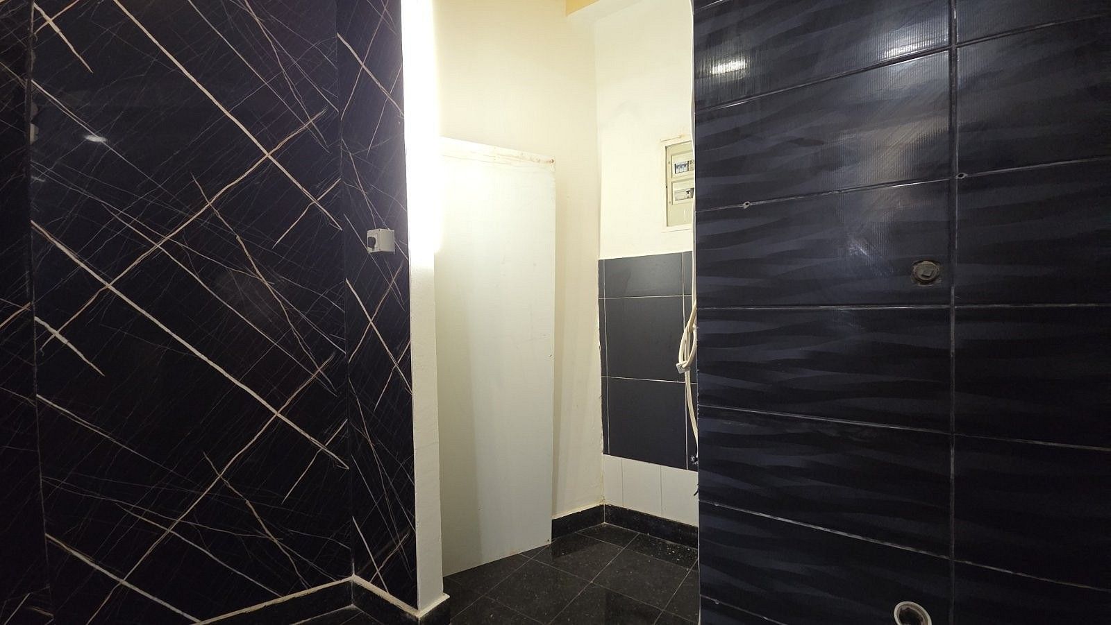 Pronájem komerční - Rijeka, Primorsko-goranska županija, Chorvatsko, 15 m² - 5