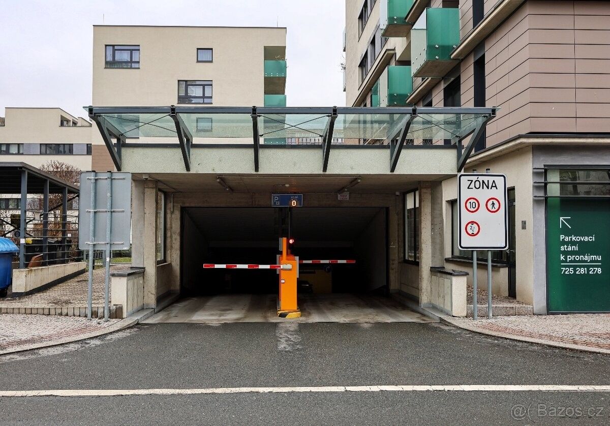 Prodej garáž - Praha, 155 00